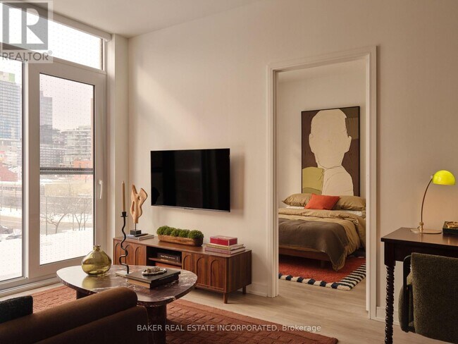 Photo - 65 Trinity St Unit 427