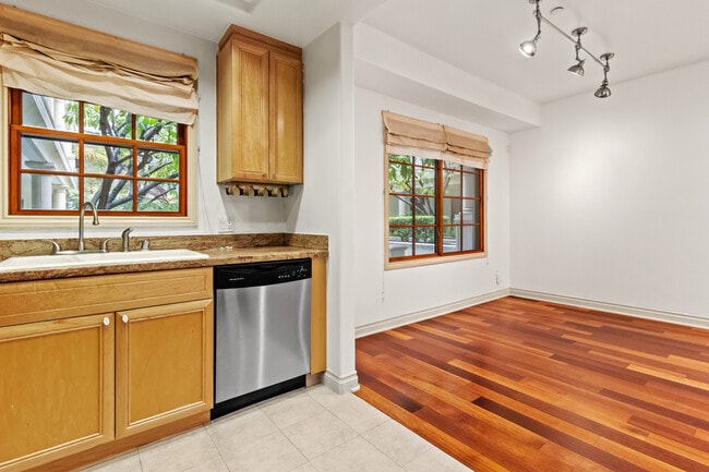 Photo - 333 N Hill Ave Unit 205