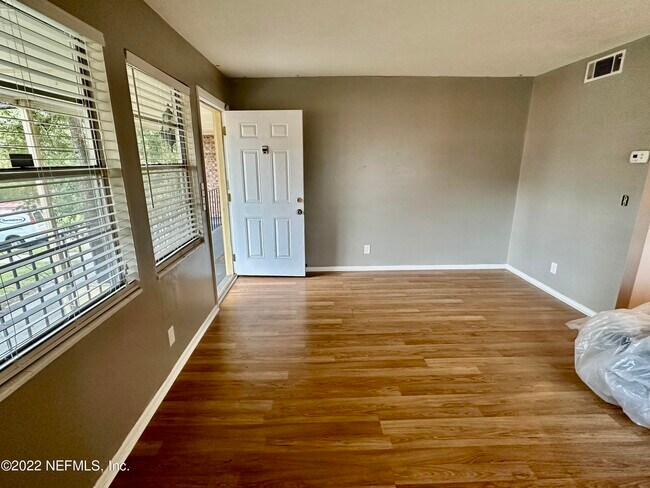 Photo - 1321 Landon Ave