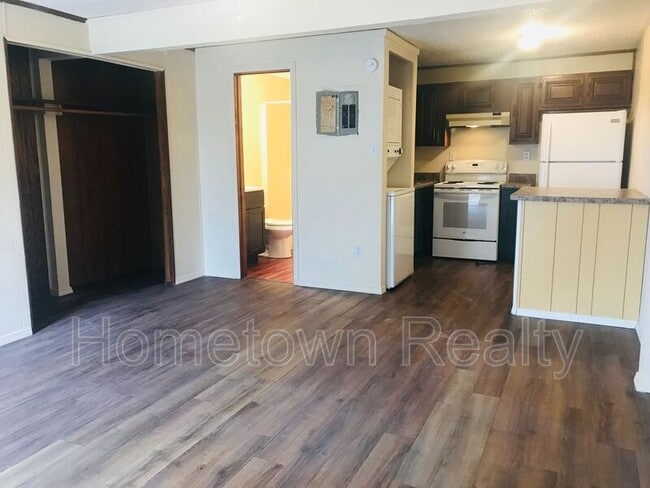 Photo - 1225 S Lee Ave