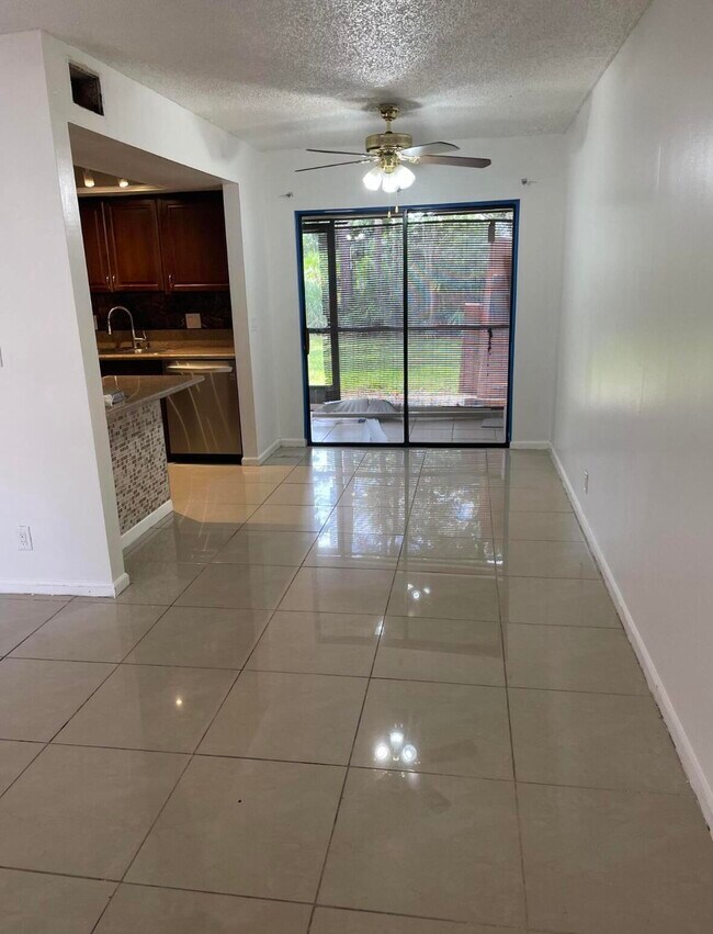 Photo - 4285 Oak Terrace Dr