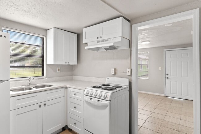 Photo - 460 S 3rd Ave Unit A