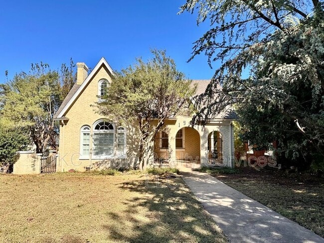 Building Photo - 1947 NW 20th St