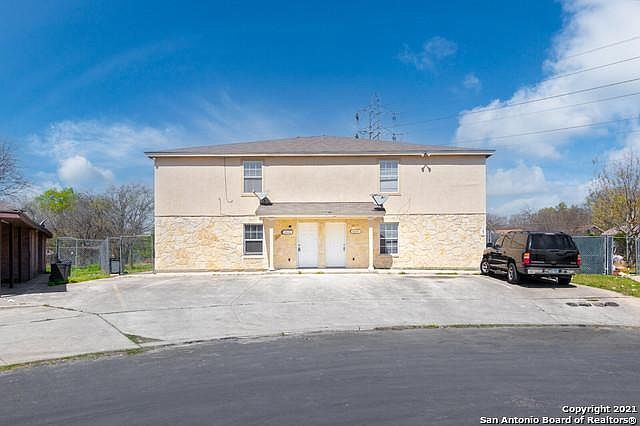 Photo - 7645 Windsor Oaks Townhome