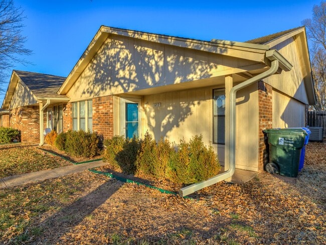 Charming 2 bed 2 bath duplex in Norman - Charming 2 bed 2 bath duplex in Norman Casa