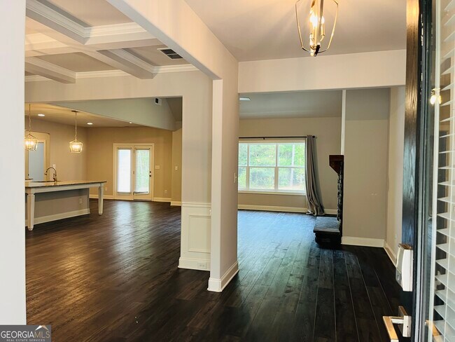 Photo - 1417 Rock House Rd