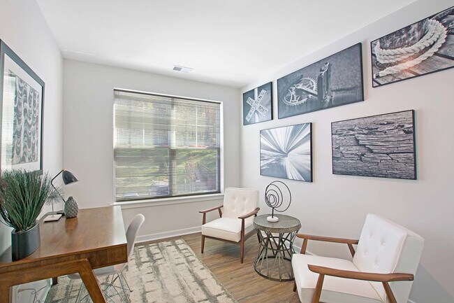 Photo - Parc At Roxbury