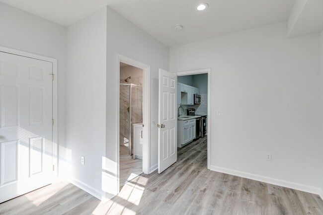 Photo - Brand New Luxury Temple Apartments Unit 2