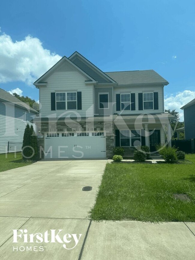 Building Photo - 3211 Briar Chapel Dr Rental