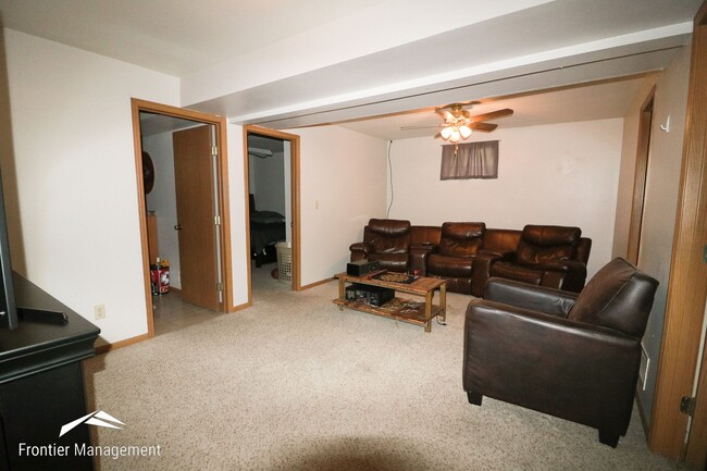 Photo - 1410 Houston St Unidad A