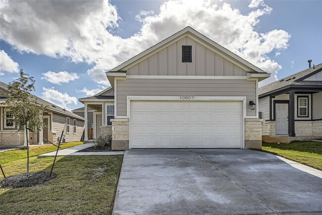 Photo - 10607 Ridan Wy House