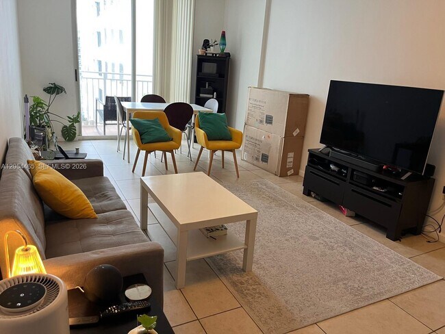 Photo - 185 SE 14th Terrace Unit 2012