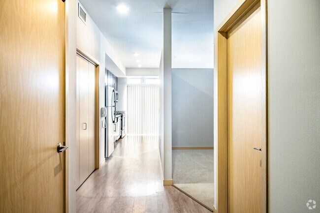 ESTUDIO, 1BA - 572SF - Reserve at High Point