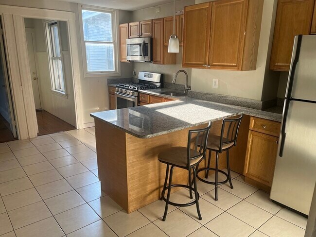 Photo - 602 Dorchester Ave Unidad 3