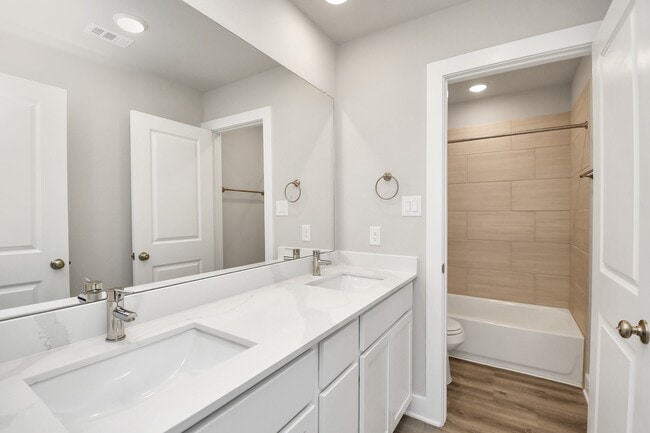 Photo - 21034 Shore Oak Dr