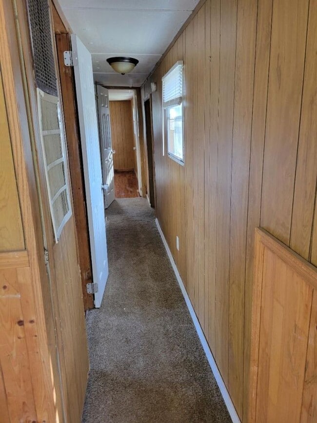 Photo - 2 BEDROOM 1 BATHROOM MOBILE HOME FOR RENT