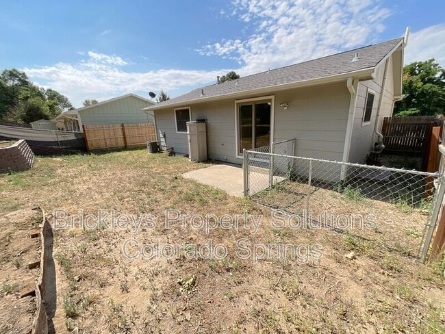 Photo - 4375 Cassidy St