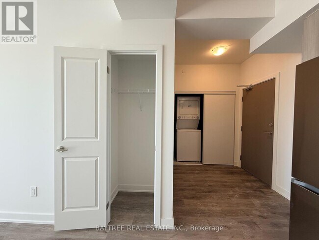 Photo - 1010 Sandy Beach Rd Unité 212