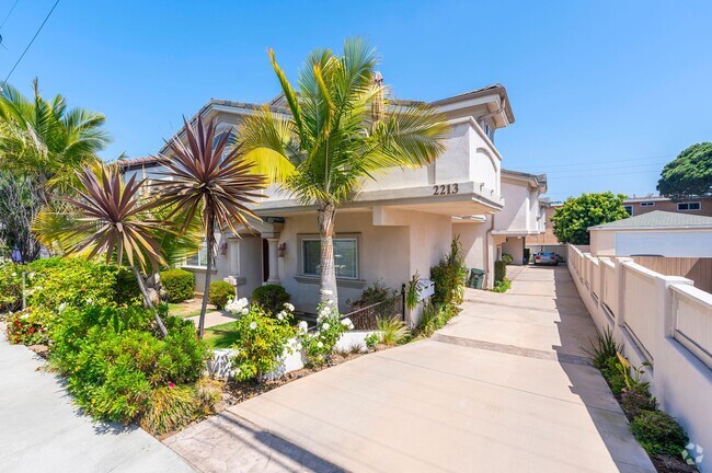 Building Photo - 2213 Carnegie Ln Unit #C Rental