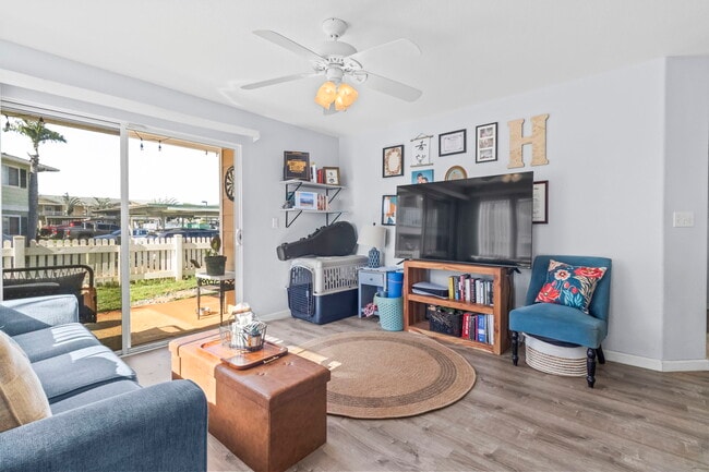 Photo - 94-510-510 Lumiaina St