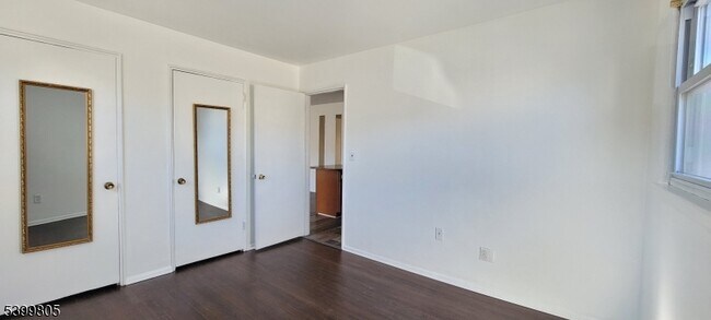 Photo - 17 Cuozzo St