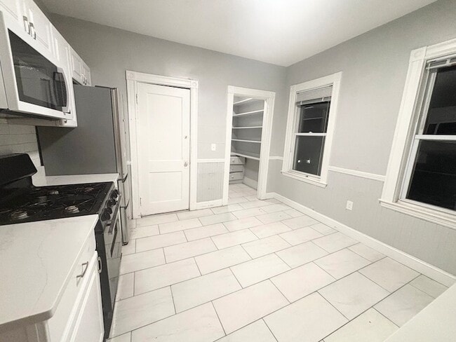 Photo - 14 Belknap St Unit 2