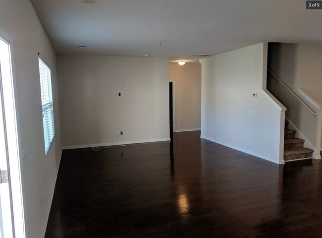332 Fox Ridge Ln