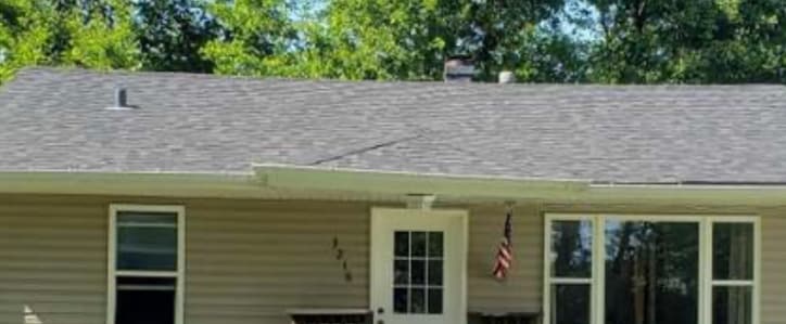 Photo - 2847 W Howett St