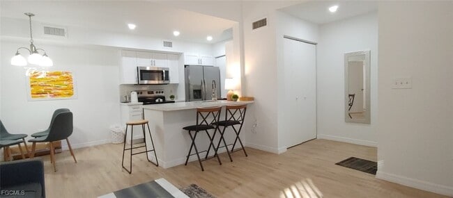 Building Photo - 12540 Equestrian Cir Unit 506 Rental