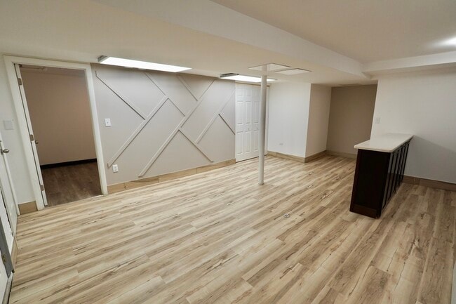 Photo - 6707 S Artesian Ave