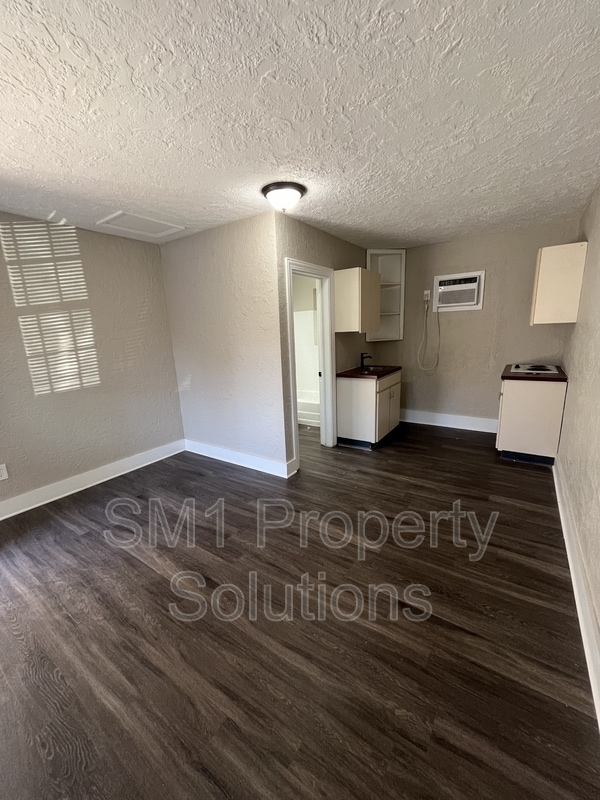Building Photo - 7734 US-29 Rental