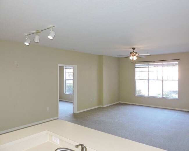 Photo - 1 bd /  1 ba condo at The Palms Club community