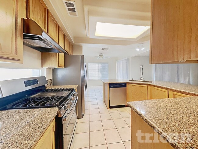 Photo - 10207 S Ghost Gum St