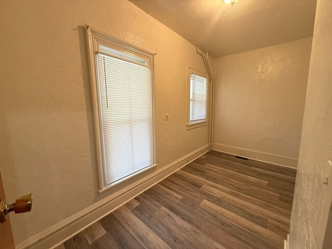 Photo - 313 W Ganson St Unit Apt #1