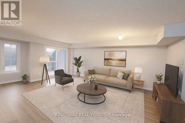 Photo - 2472 Post Rd