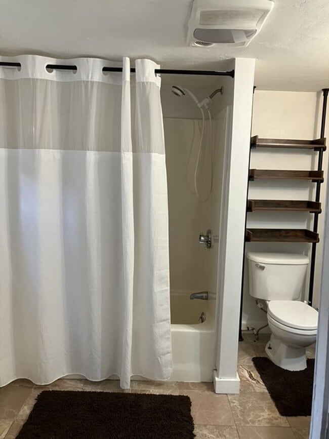 Photo - Great 1 Bedroom available 1/15/2026