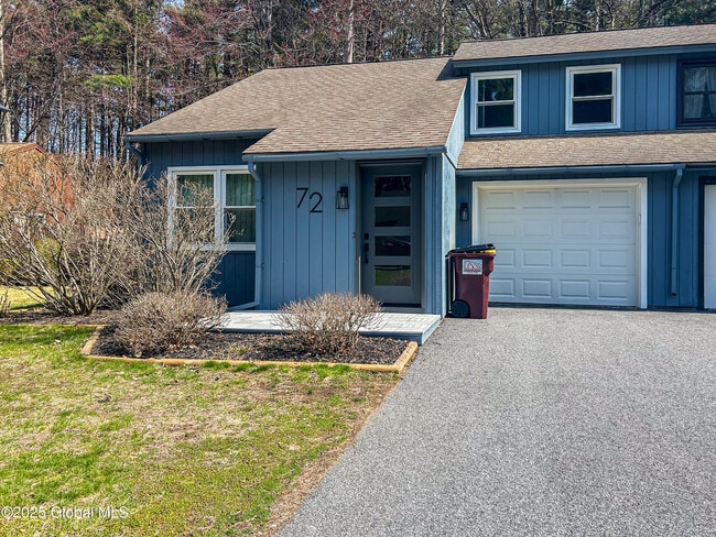 Photo - 72 Pepper Bush Pl