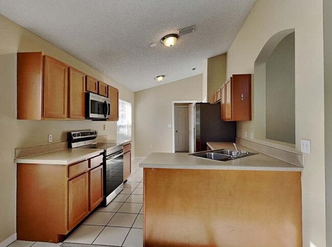 Photo - 13007 Ruthelen St