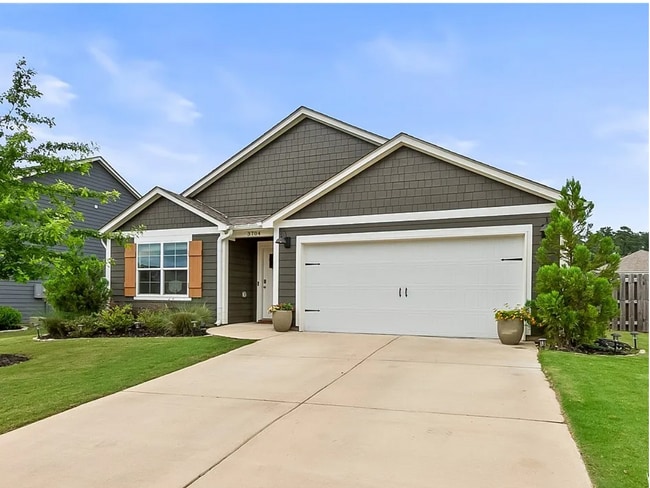 Building Photo - 3704 Magnolia Hls Dr