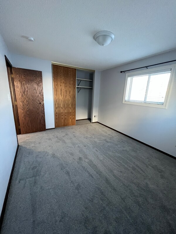 Photo - 211 W Pipestone Ave Unit 7