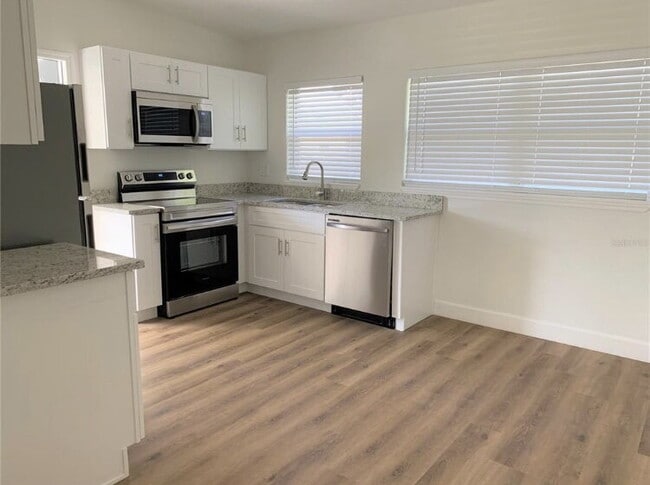 Photo - Adorable remodeled 3 bedroom 1 bath in Winter Haven