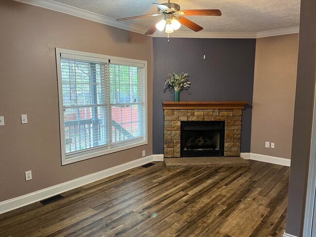 Photo - 46 Badger Run