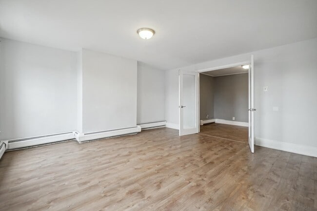 99 Monticello Ave Unit 3
