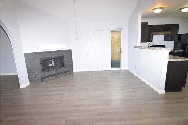 Photo - 5214 Beaverhill Dr