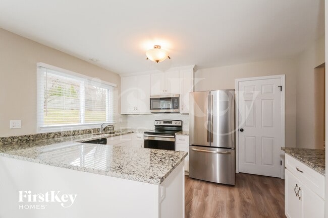 427 Holly Terrace Ct