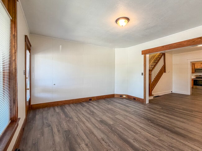 Photo - 281 Church Ave