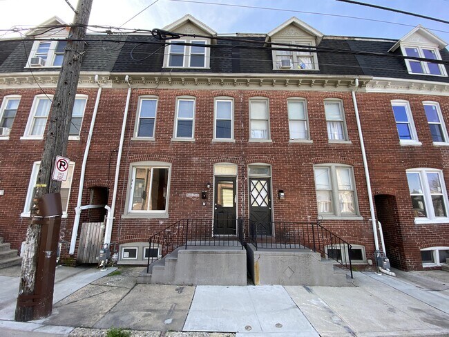 Photo - 728 W Mason Ave House