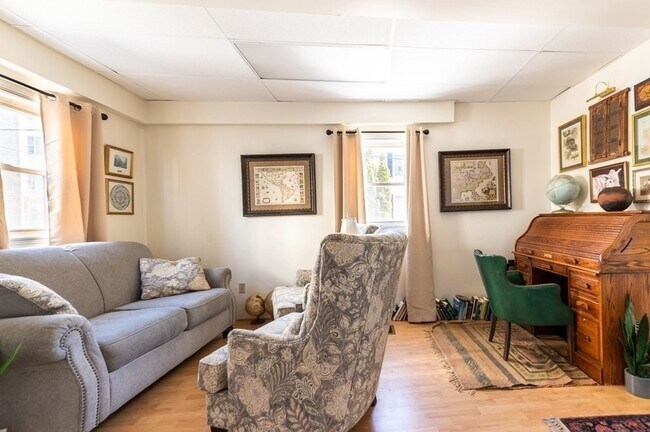 Photo - 202 Washington St Unit 1F