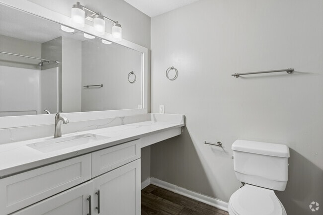 Sycamore 4BR, 2BA - 1,386SF - Second Bathroom