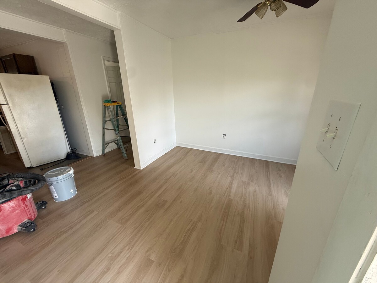 Photo - 318 Richmond Rd Unit 4